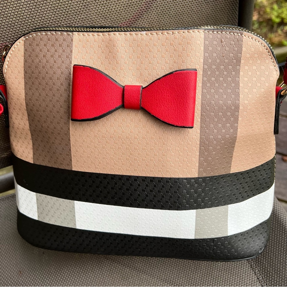 VEGAN MULTICOLOR BLOCK
CROSSBODY HANDBAG Stylish Red and Tan Bag - Picture 6 of 8